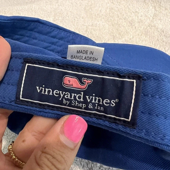 Vineyard Vines Blue Fishing Adjustable Baseball Cap Hat Embroidered Fish Preppy - Picture 5 of 7
